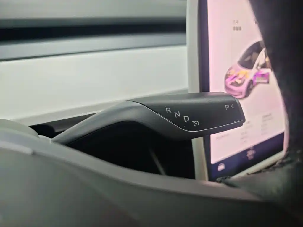 Tesla Model 3 (Import) 2019 2019 Standard Range RWD Upgraded Edition