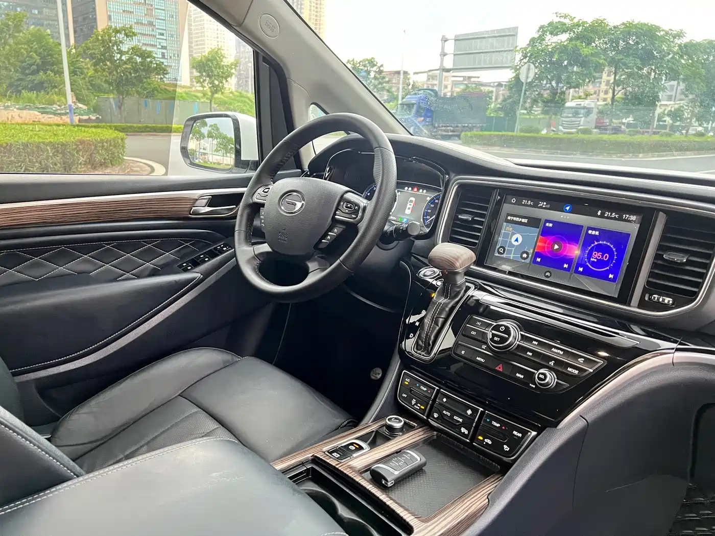 GAC Trumpchi Trumpchi M8 2020 Pilot 390T Prestige Edition фото 18