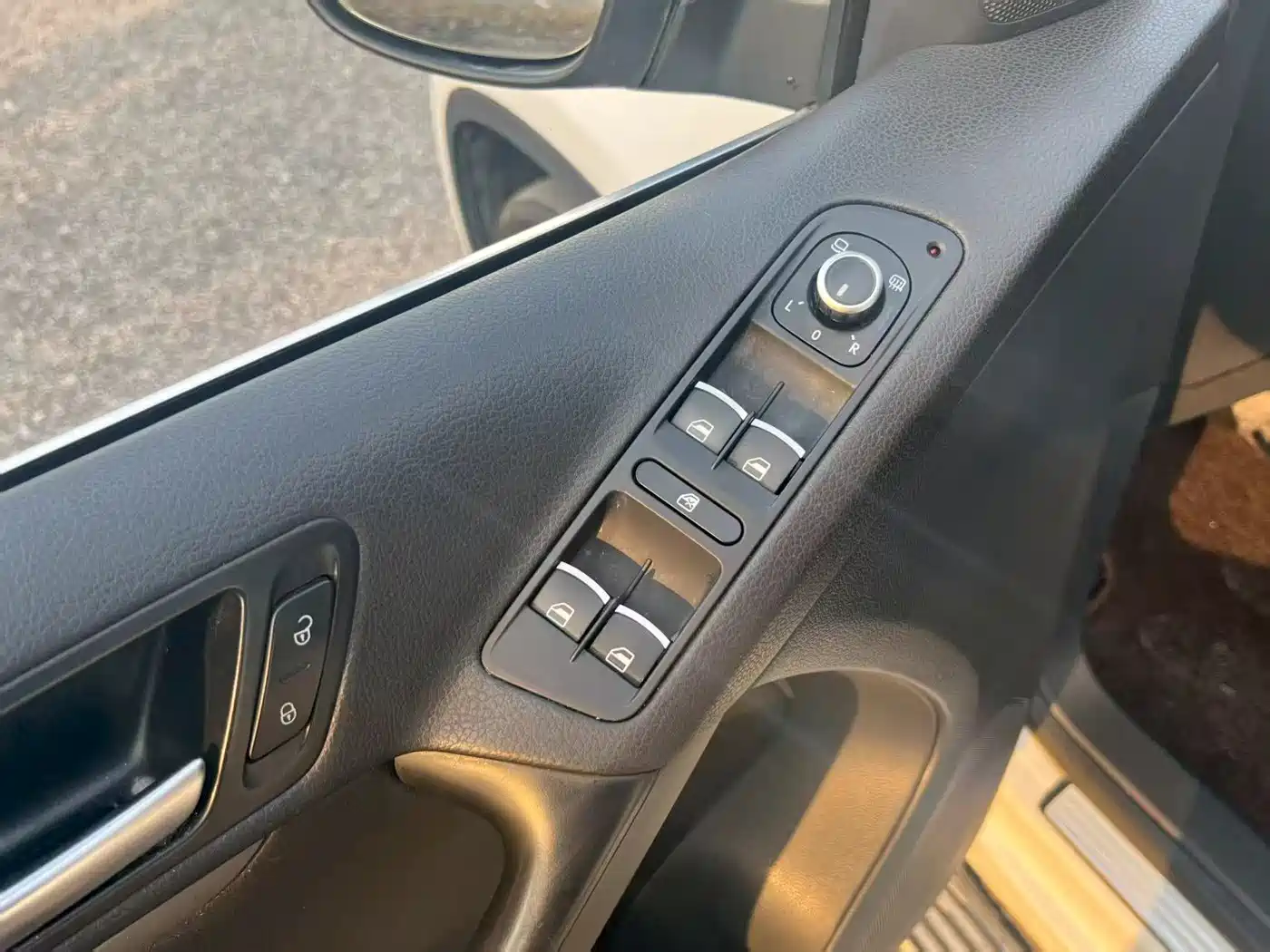 Volkswagen Tiguan 2012 1.8TSI Automatic 2WD Metro Edition фото 11