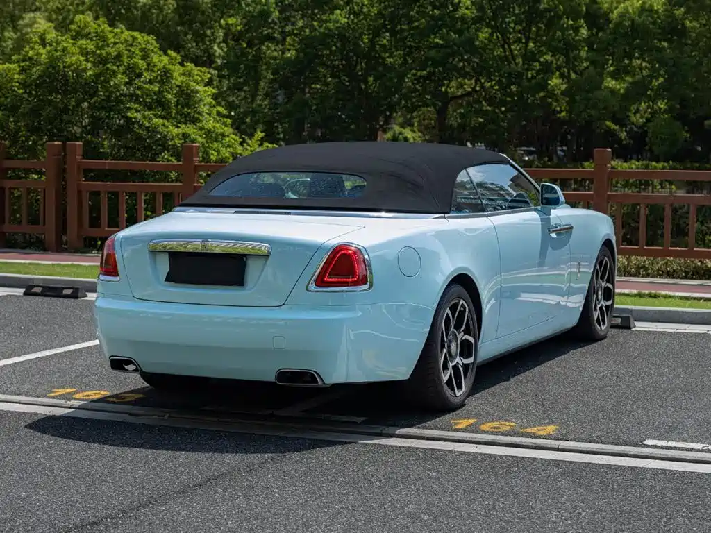 Rolls-Royce Dawn 2018 6.6T Standard фото 4