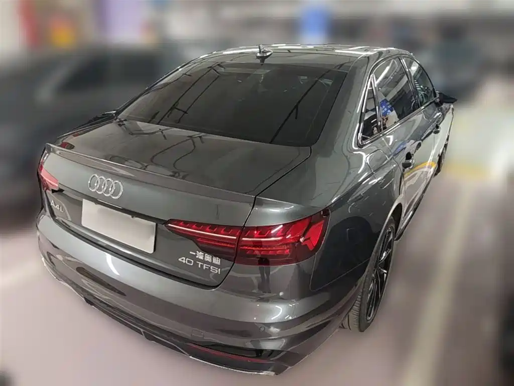 Audi A4L 2022 40 TFSI Luxury Dynamic фото 12