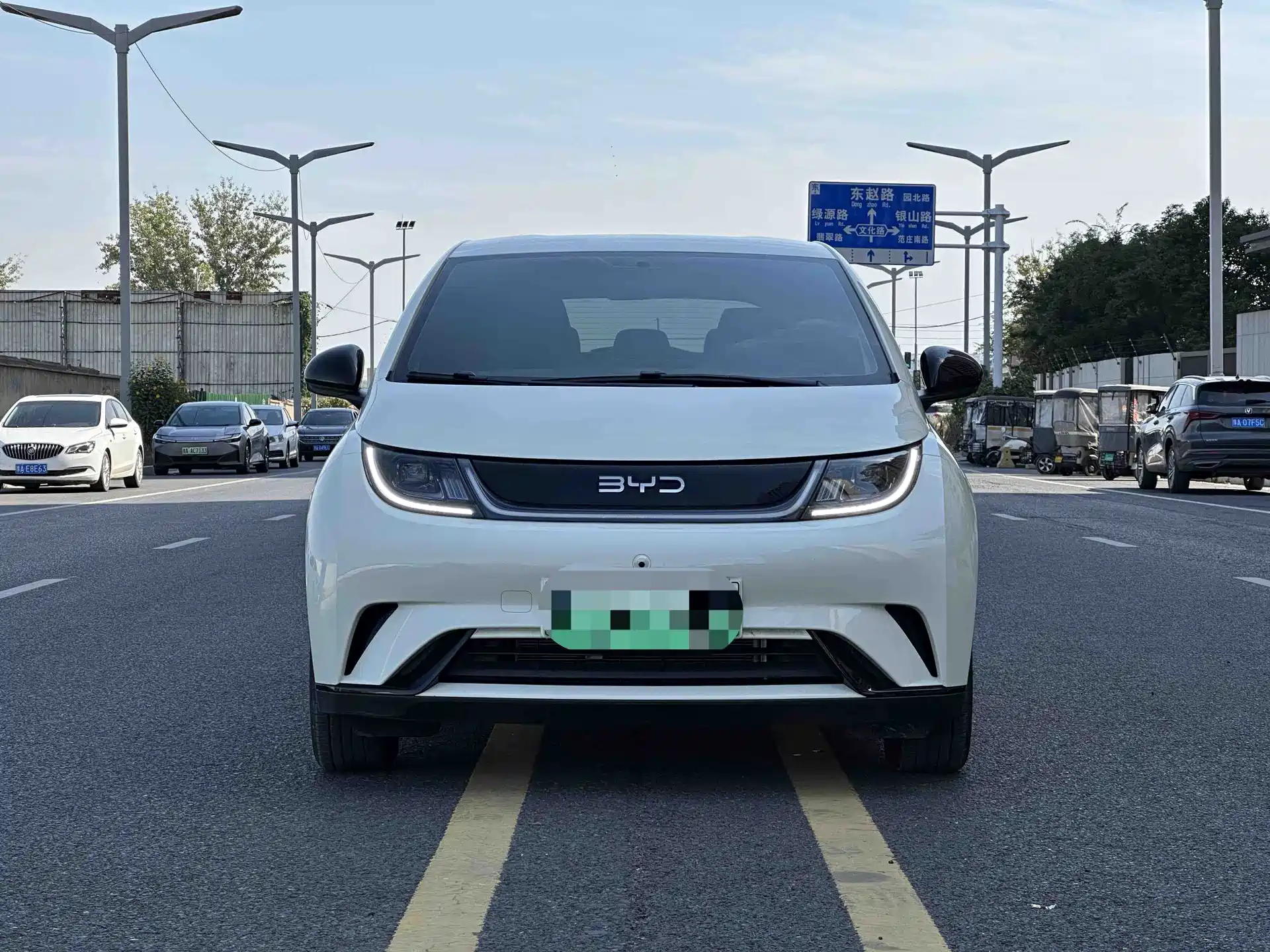 Фото 2 - BYD Dolphin