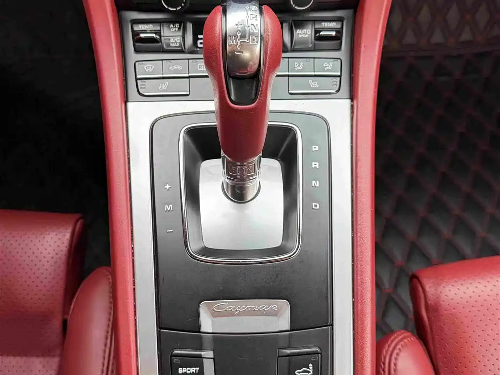 Photo 7 - Porsche Cayman