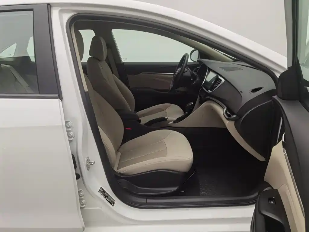 Фото 23 - Buick Excelle