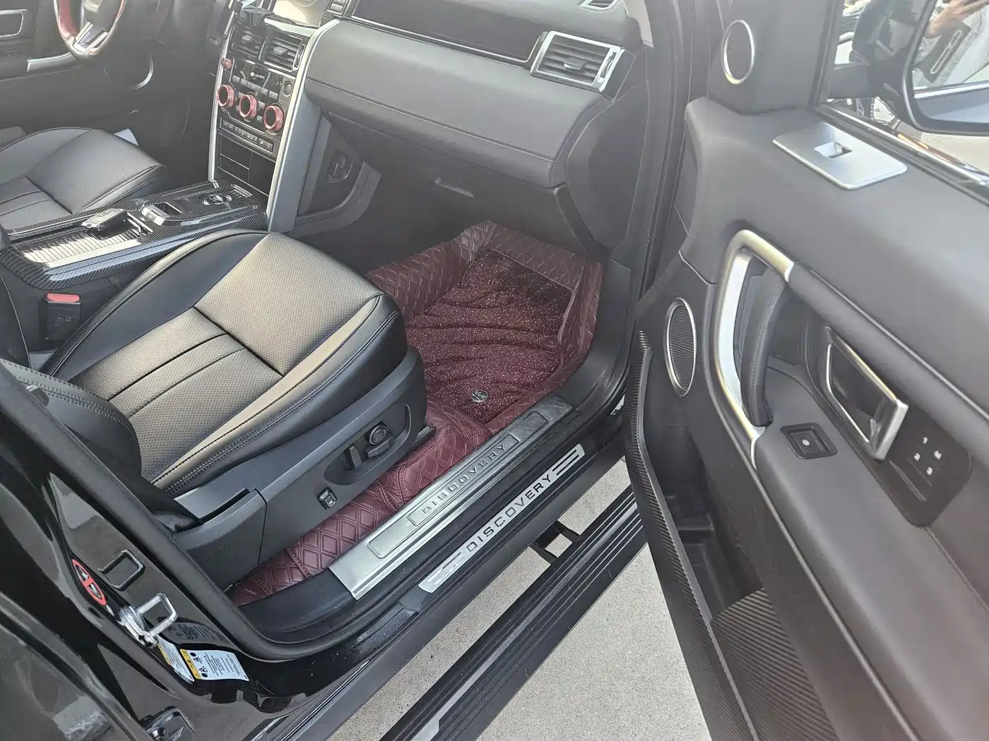 Land Rover Discovery Sport 2016 2.0T HSE фото 22