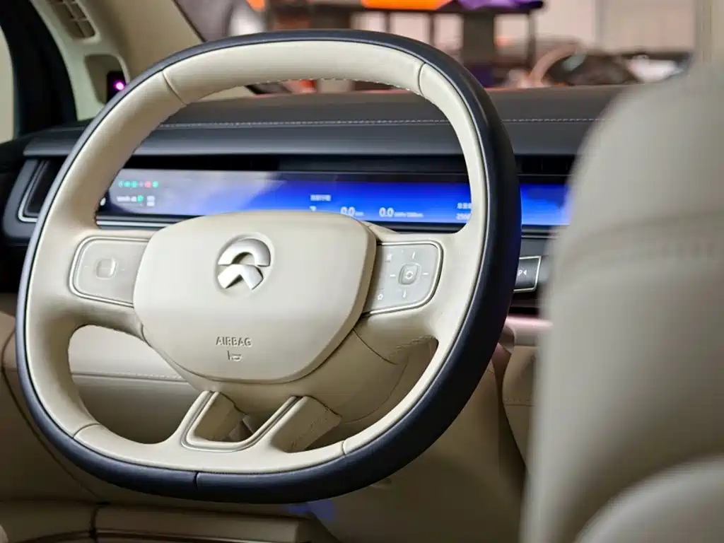 NIO ES8 2025 2025 Model 6-Seat Executive Luxury Edition