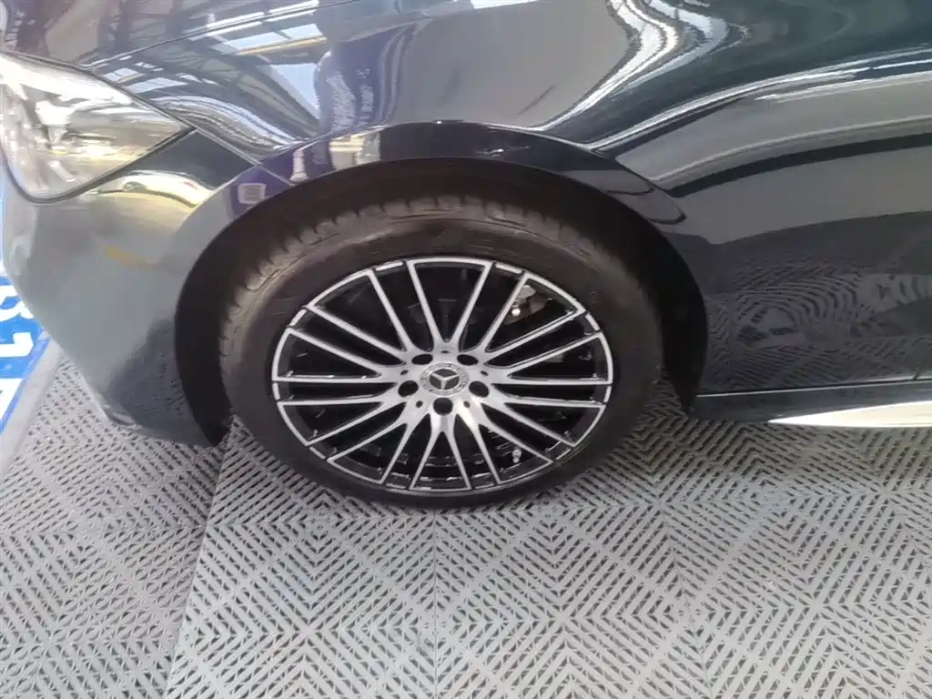 Mercedes-Benz C-Class 2024 C 260 L Sport фото 25