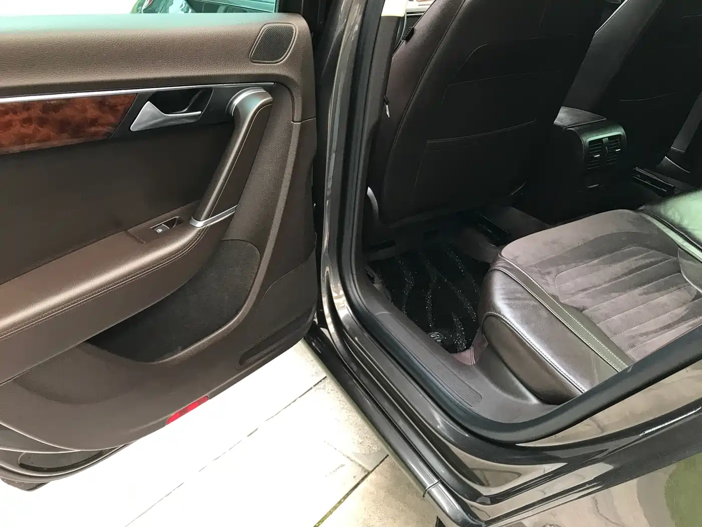 Volkswagen Magotan (Import) 2012 Wagon 2.0TSI Comfort фото 18
