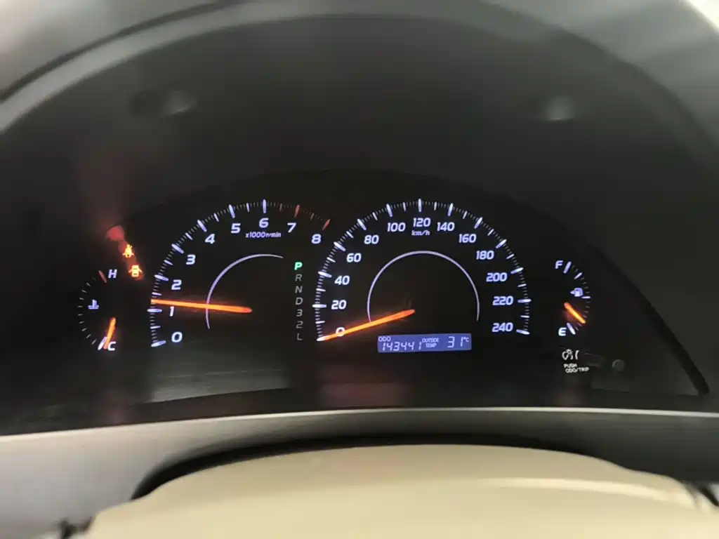 Toyota Camry 2014 2013 200E Classic Elite Edition