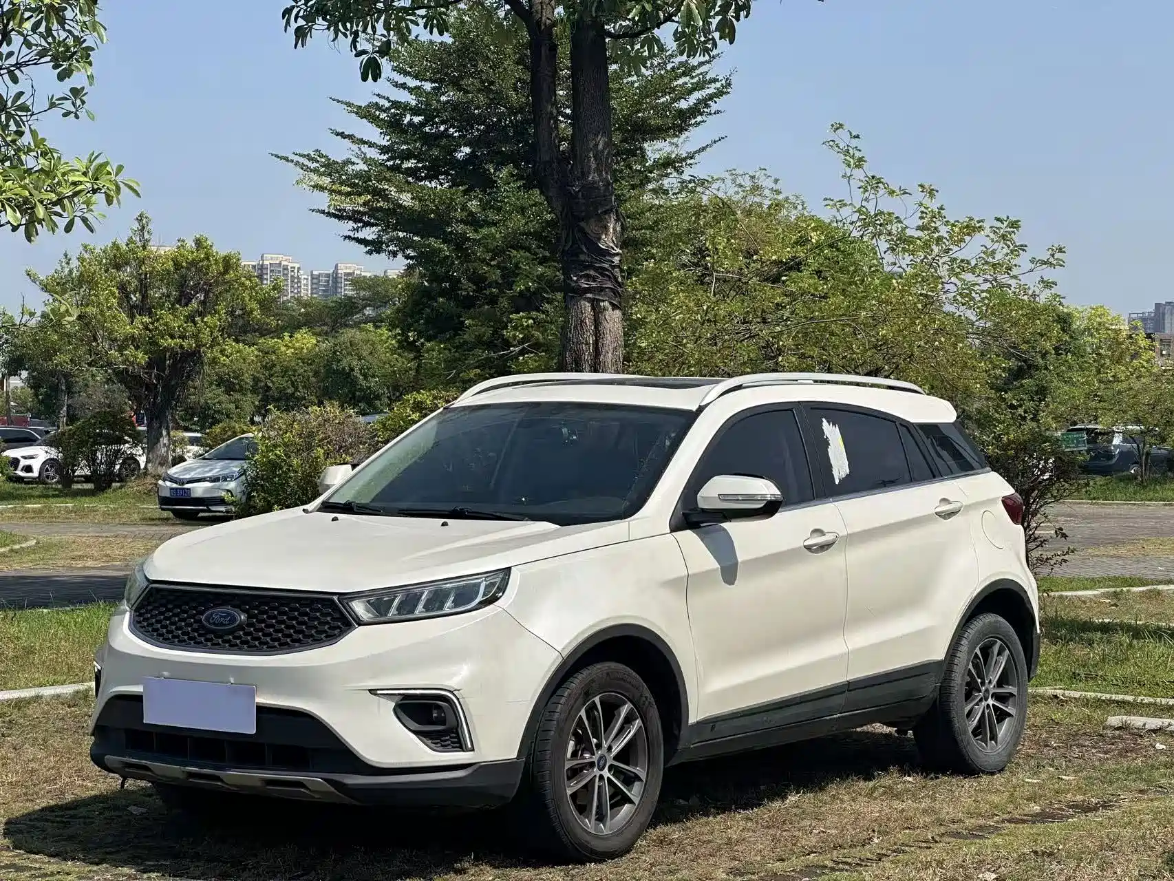 Photo 1 - Ford Territory