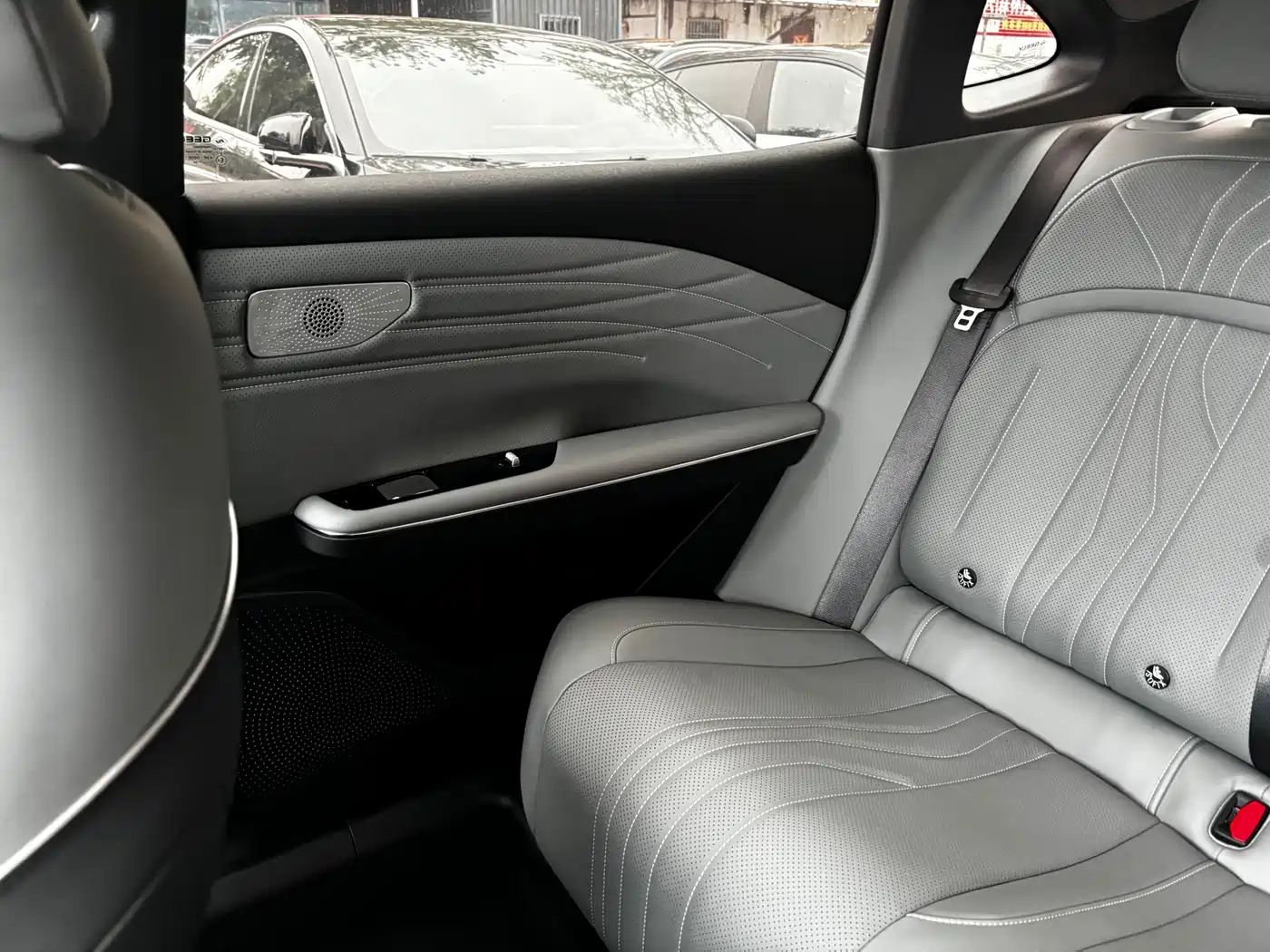 Geely Galaxy Galaxy E8 2024 2024 665km RWD Starship Voyager Edition