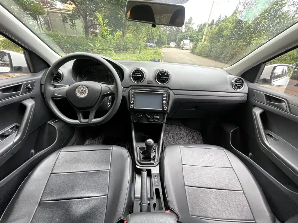 Volkswagen Jetta 2019 2019 Dream Edition 1.4L Manual Fashion