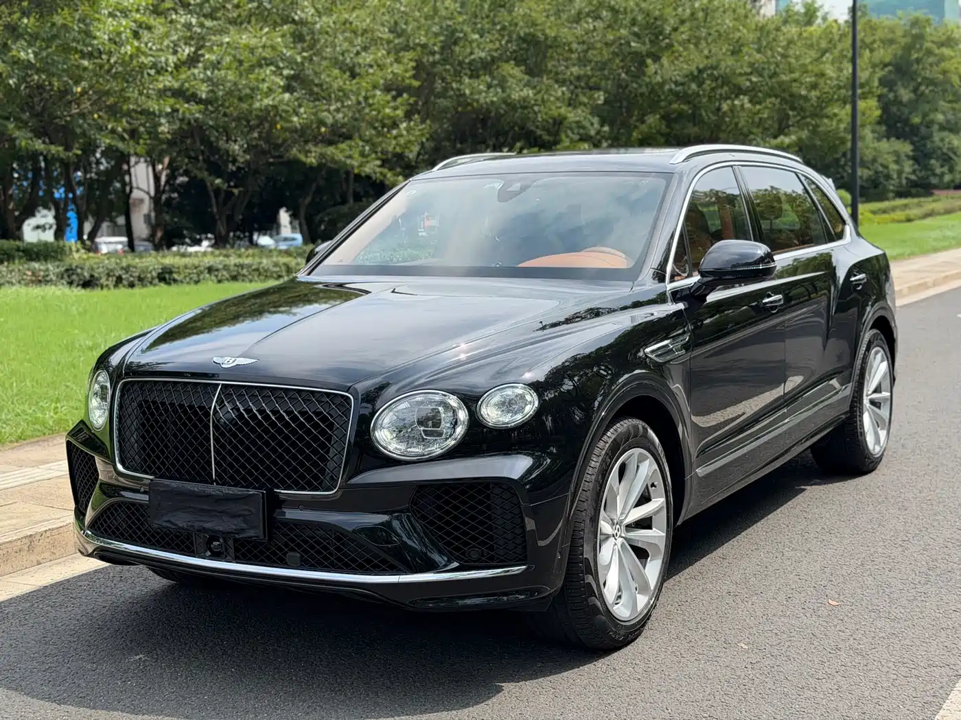 Bentley Bentayga 2025 2024 4.0T V8 Long Wheelbase
