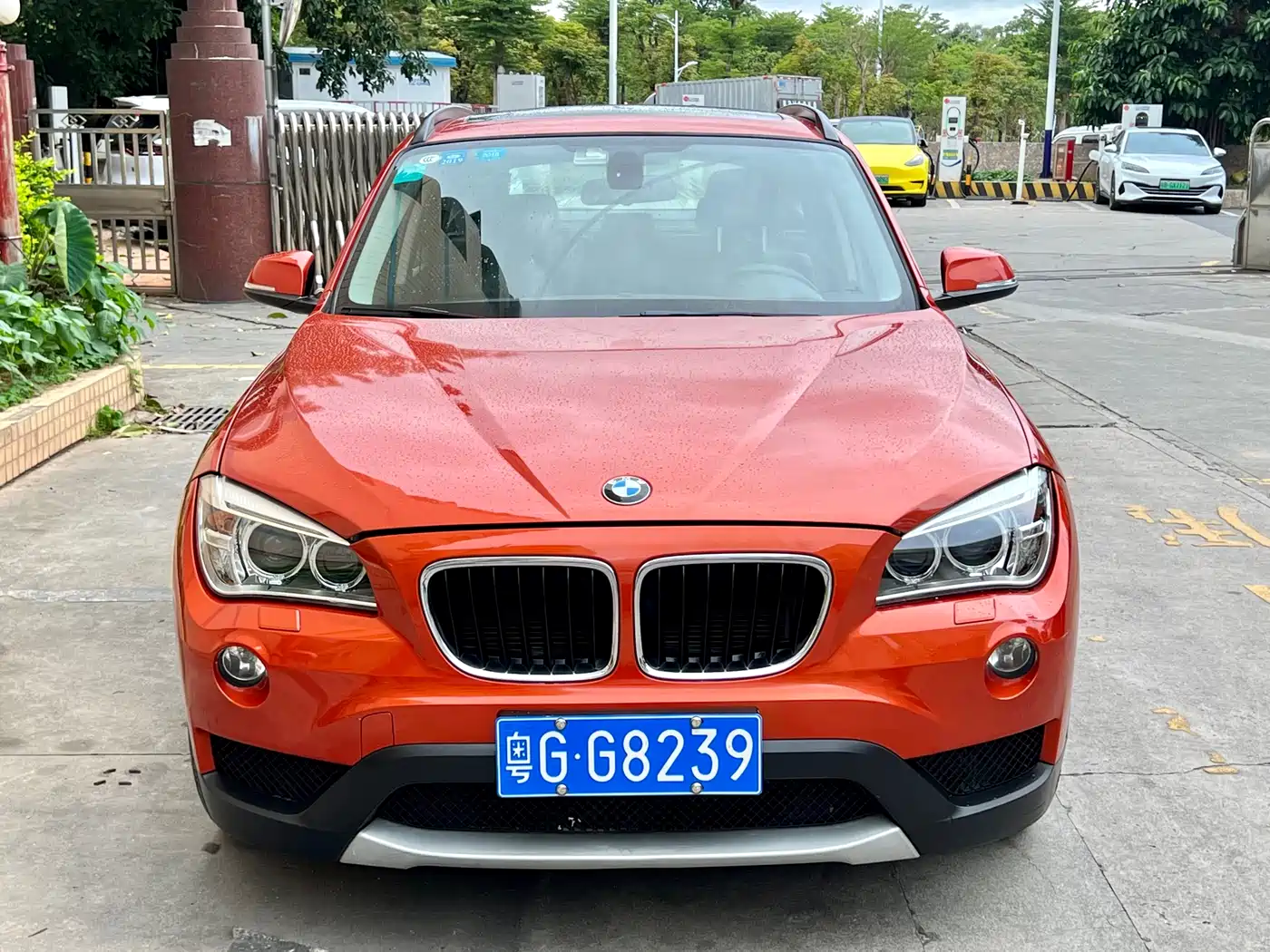 BMW X1 (Import) 2012 xDrive20i фото 2