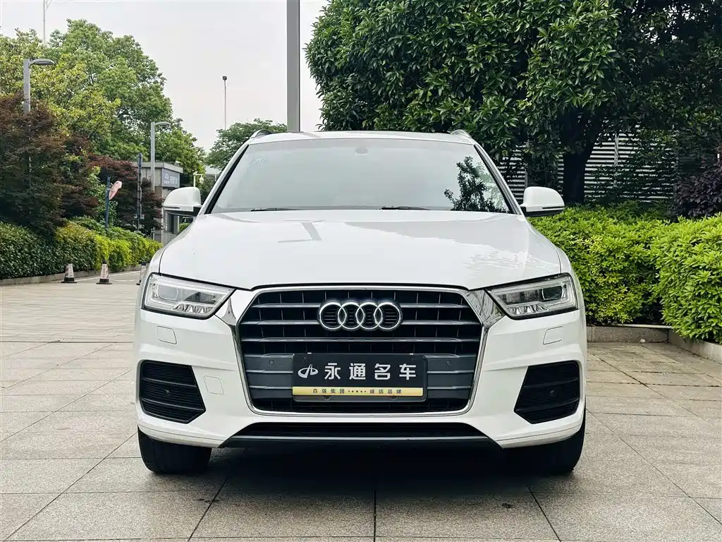Audi Q3 2018 30th Anniversary Edition 35 TFSI Sport фото 3