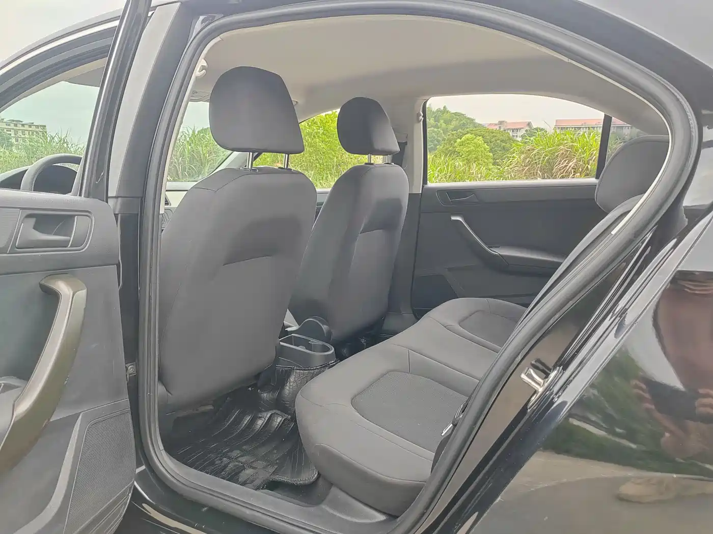 Volkswagen Santana 2015 1.6L Automatic Trend Edition фото 9