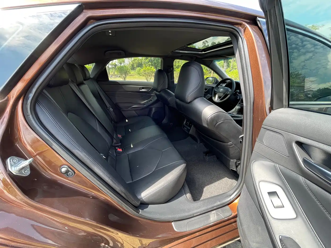 Toyota Avalon 2019 2.5L Progressive Edition China V фото 21