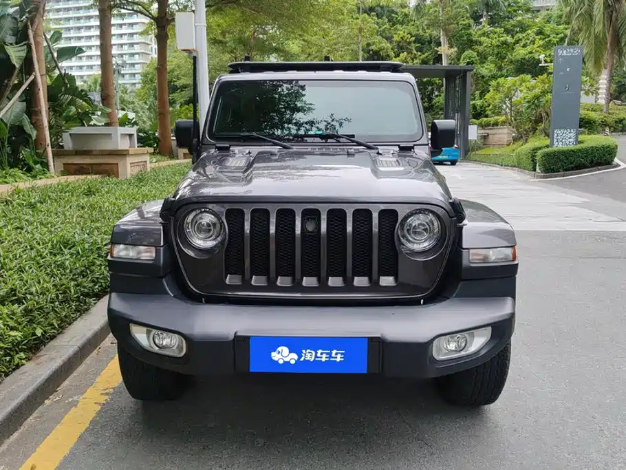 Photo 2 - Jeep Wrangler