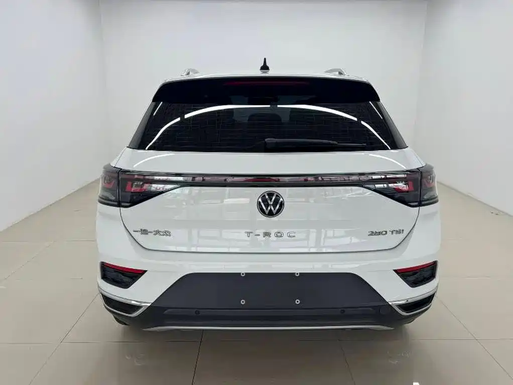 Photo 5 - Volkswagen T-ROC