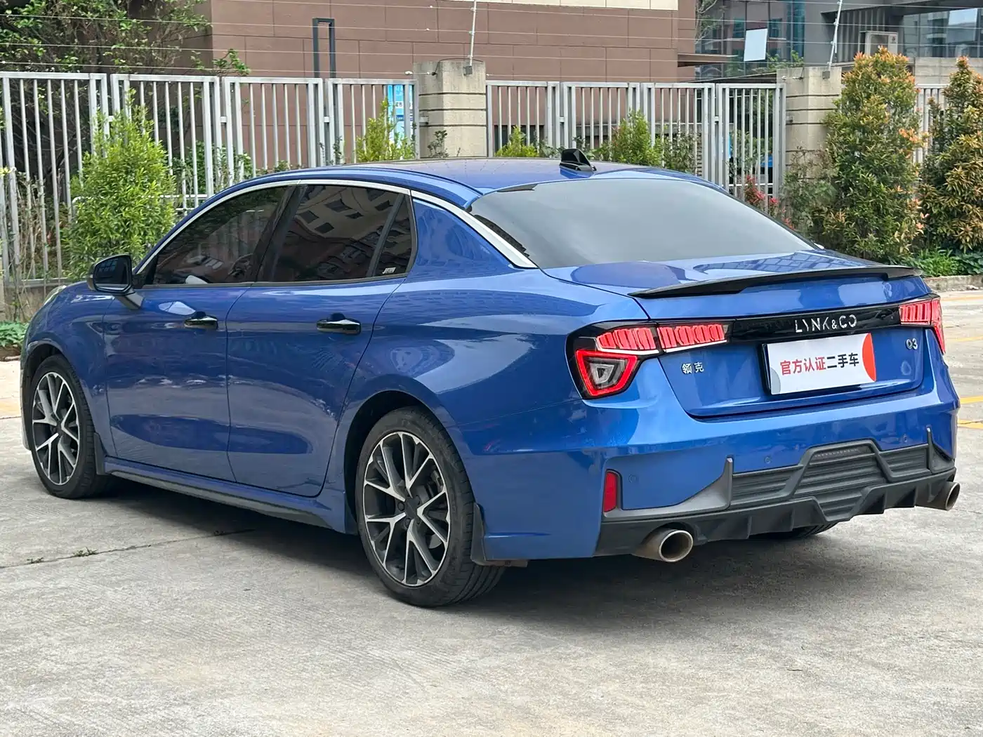 Lynk & Co 03 2021 1.5TD DCT Jin Champion Edition фото 9