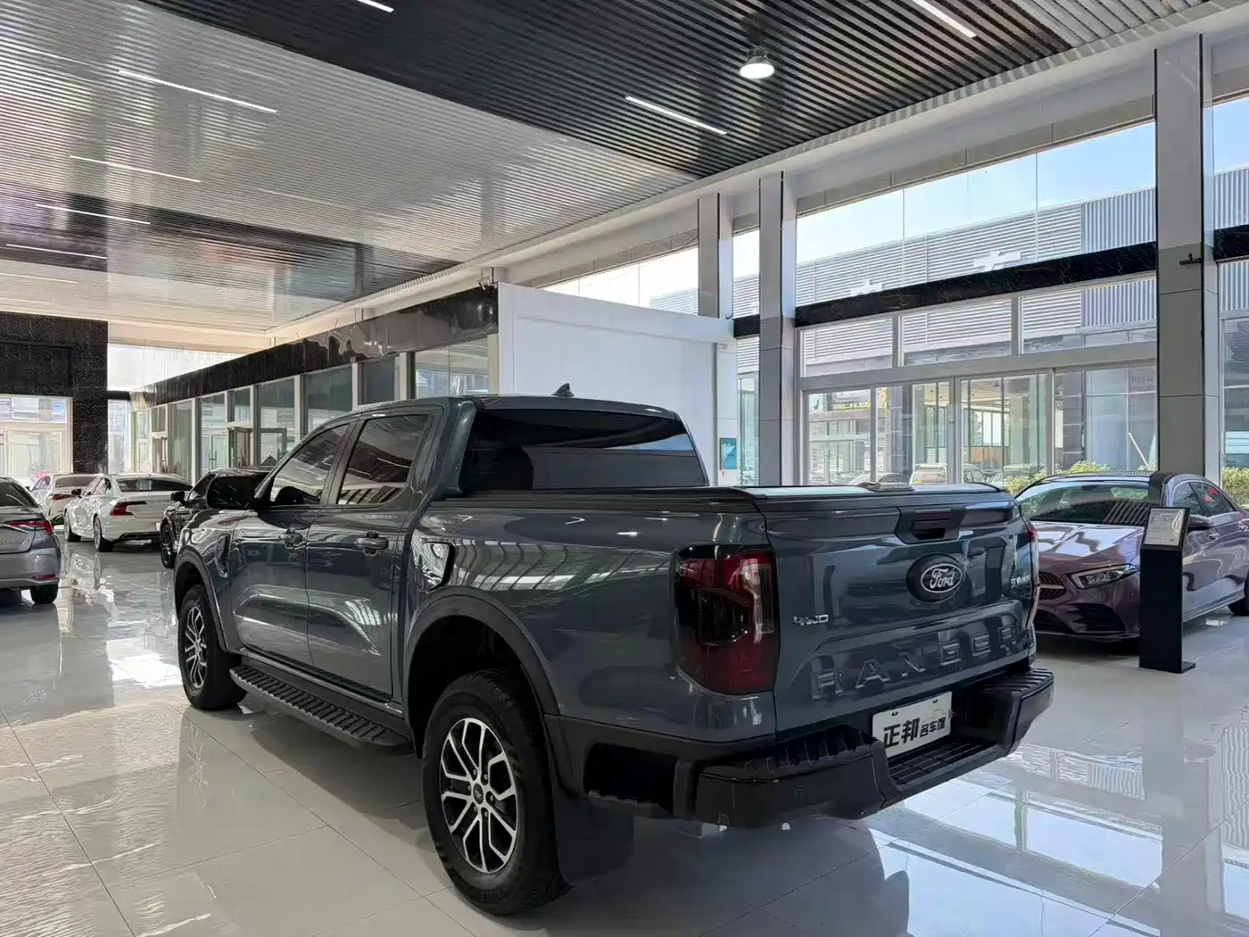 Ford Ranger 2024 2023 Mountain Forest 4WD Automatic (Petrol)