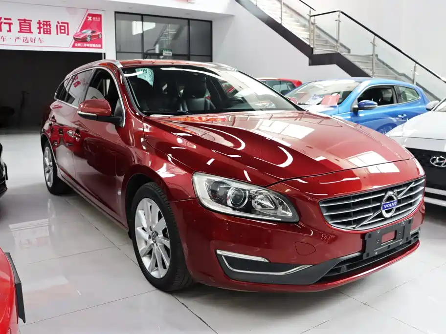 Volvo V60 2014 2014 T5 Zhiyi Edition