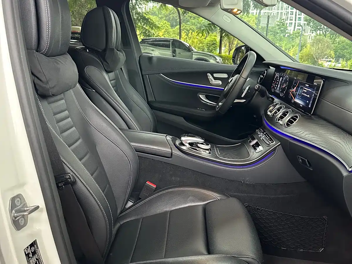 Mercedes-Benz E-Class 2018 E 200 L Sport фото 18