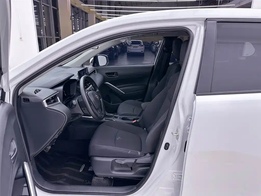 TOYOTA COROLLA SHARP AMPLIFIER