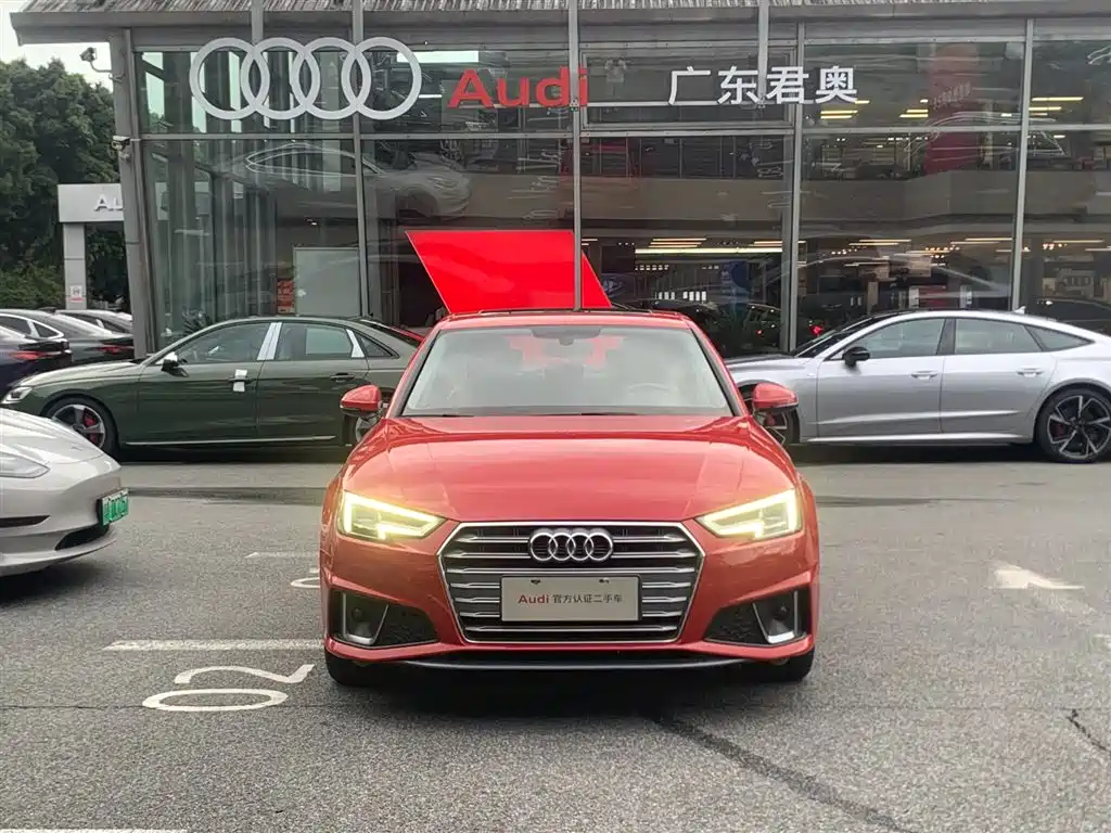 Audi A4L 2019 40 TFSI Fashion (China V) фото 2