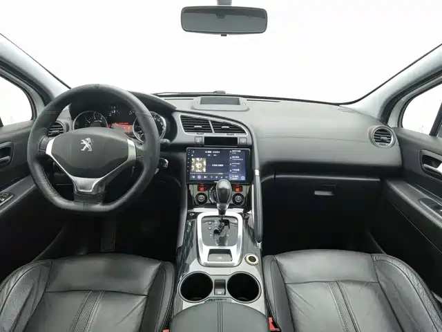 Peugeot 3008 2015 2.0L Automatic Trend Edition — фото 5