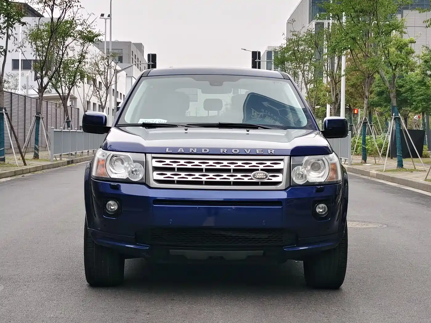 Land Rover Freelander 2 2011 3.2L i6 SE Petrol фото 2