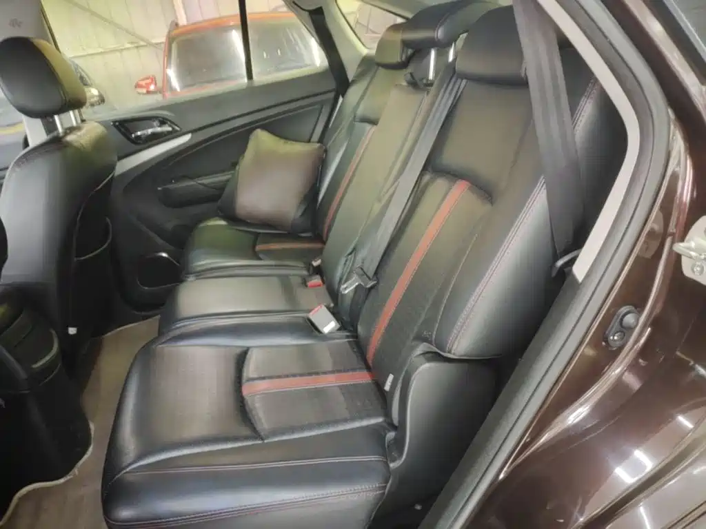 BYD S7 2015 2015 2.0T Automatic Flagship Model