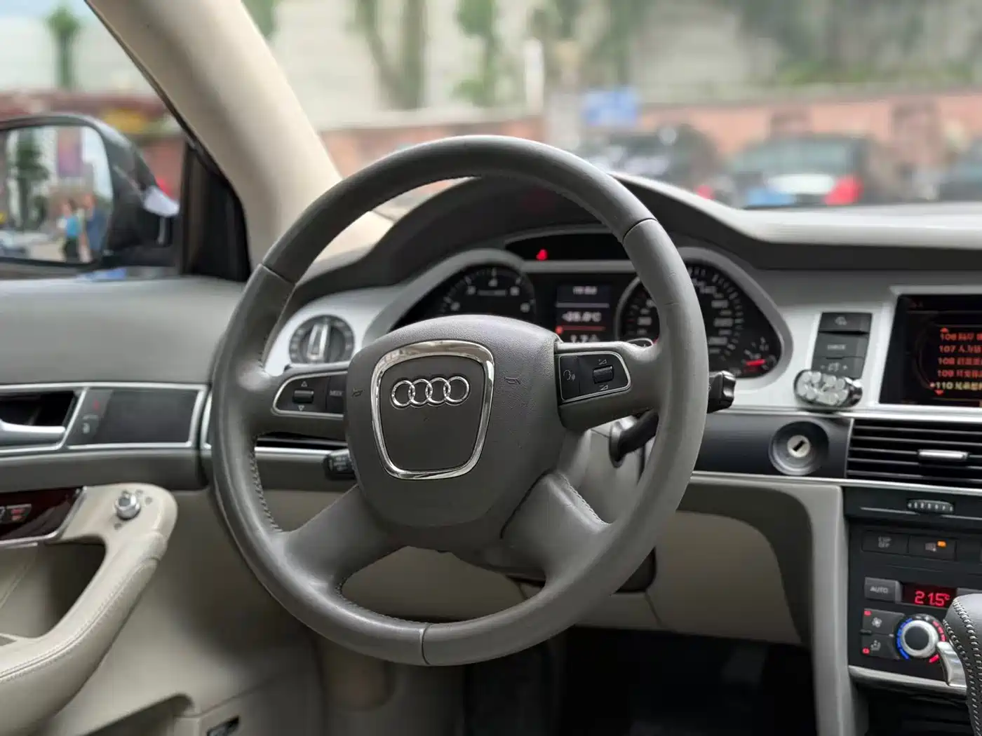 Audi A6L 2010 2.4L Luxury фото 21
