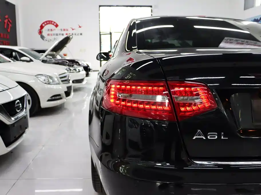 Фото 29 - Audi A6L