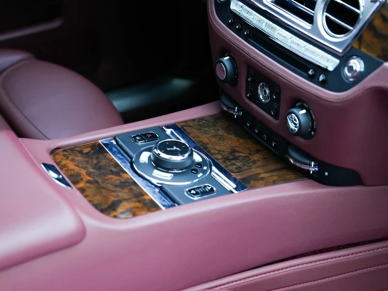 Фото 23 - Rolls-Royce Ghost