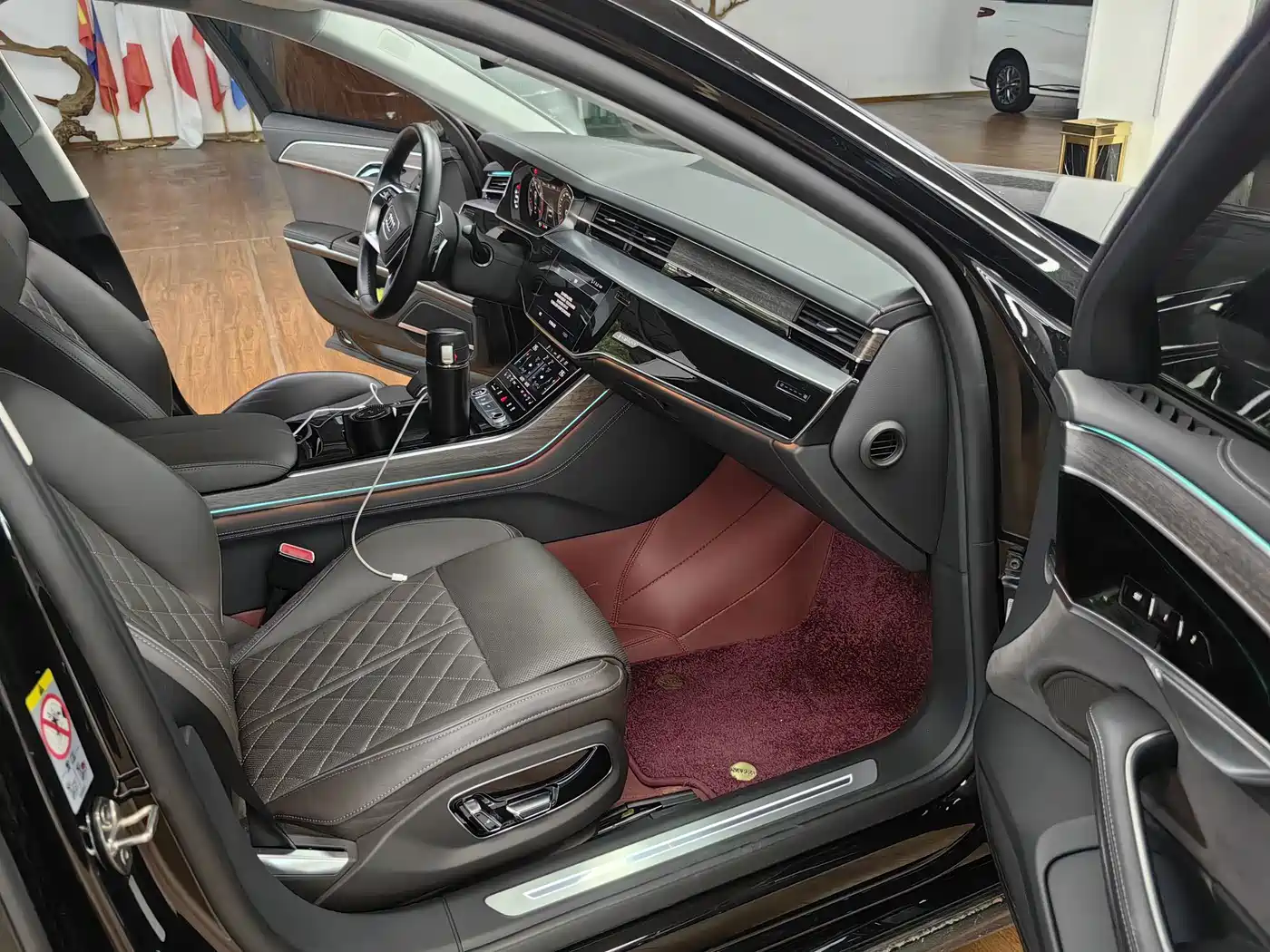 Audi A8 2024 2024 Model A8L 55 TFSI quattro Flagship
