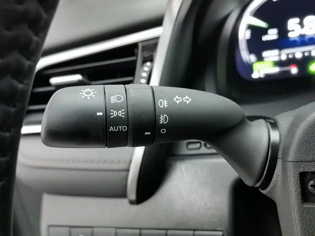 Photo 21 - Toyota Camry
