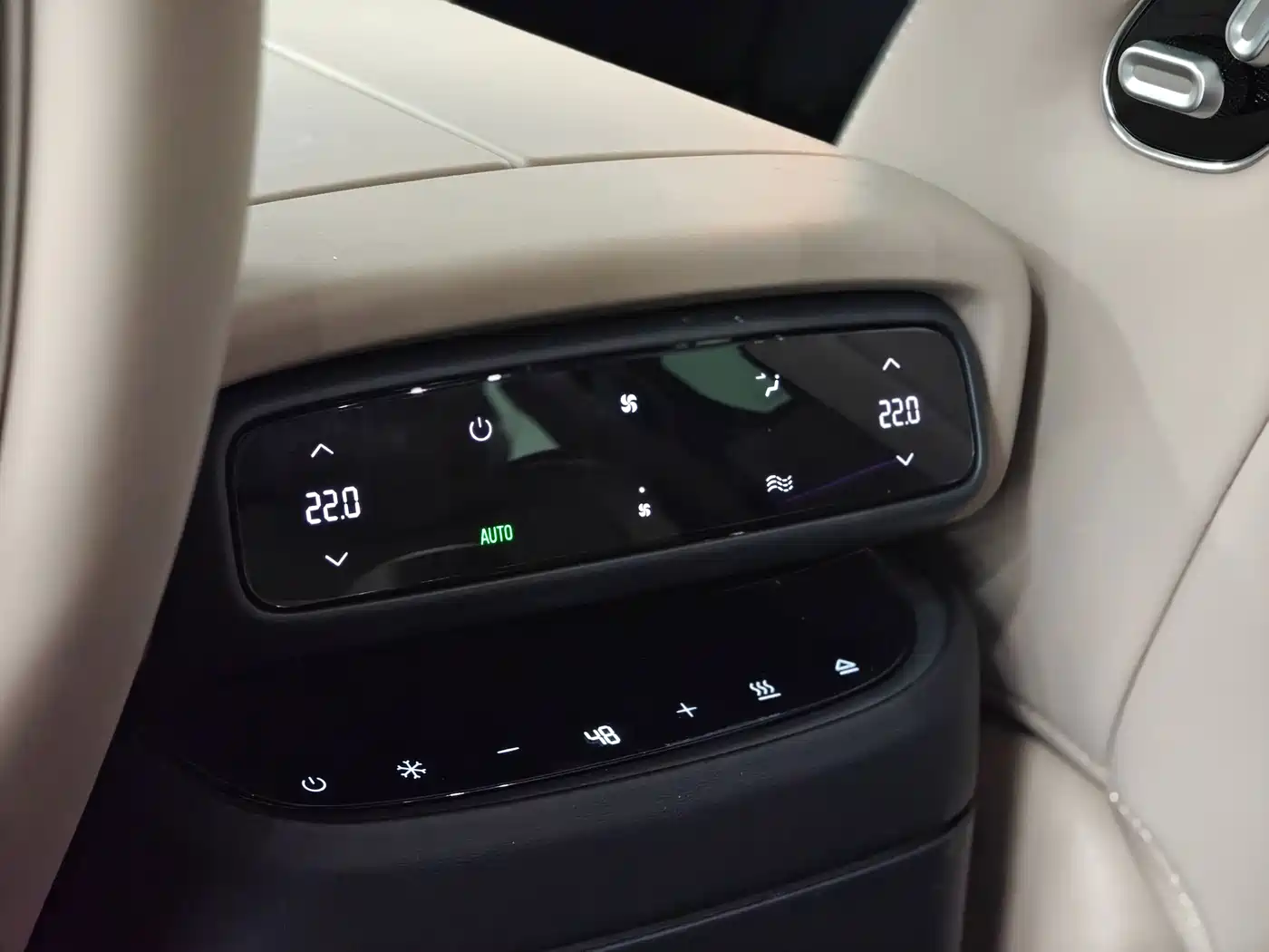 XPeng X9 2026 2025 Extended Range Edition