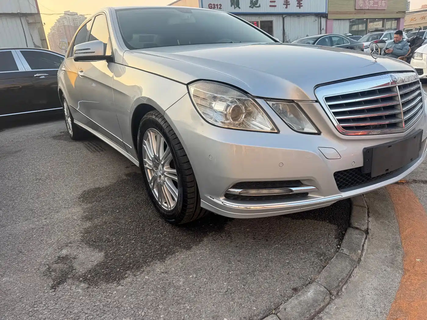 Mercedes-Benz E-Class 2013 Model E 260 L CGI Elegance фото 3