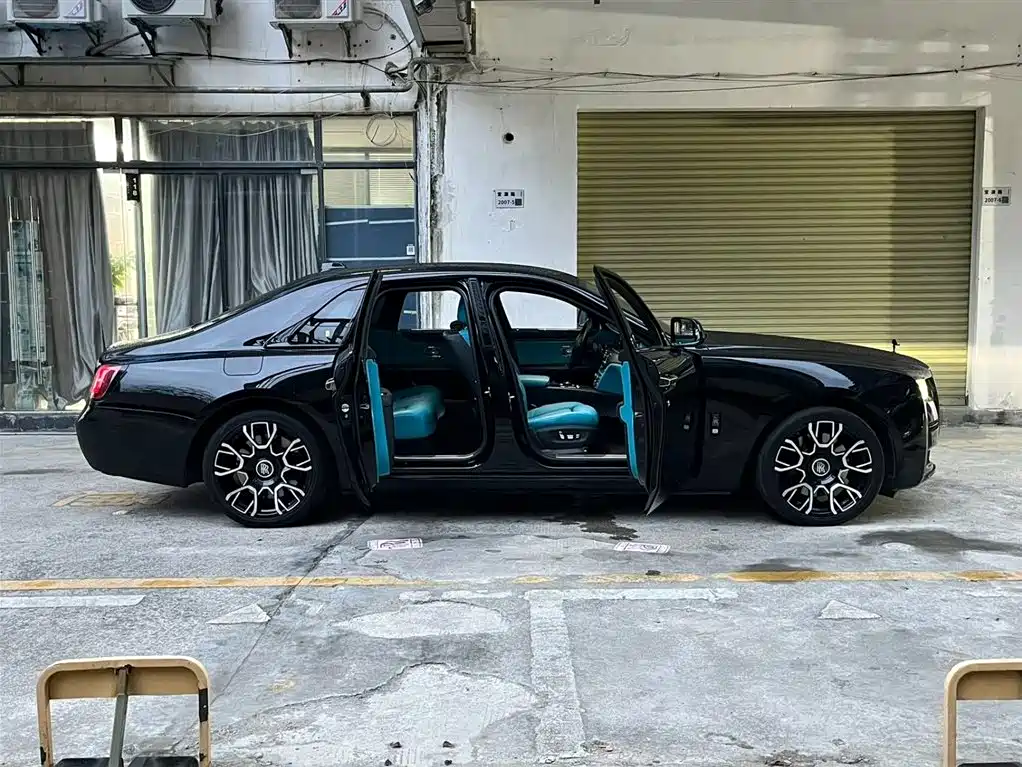 Rolls-Royce Ghost 2021 6.7T Standard Wheelbase фото 11