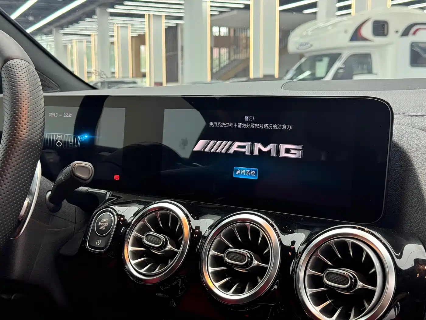 MERCEDES-BENZ GLA AMG