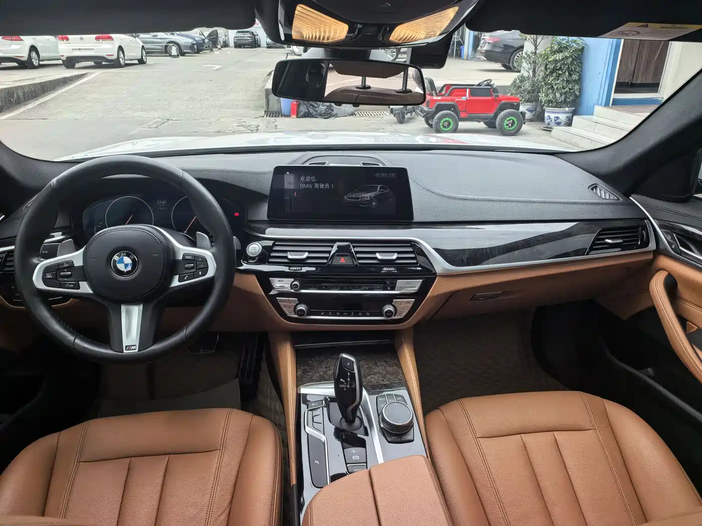 BMW 5 Series 2019 530Li Leading M Sport Package фото 14
