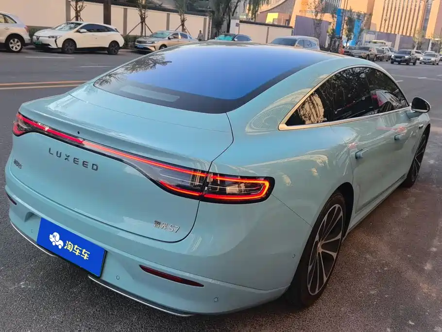Zhijie S7 2025 2025 855km Max