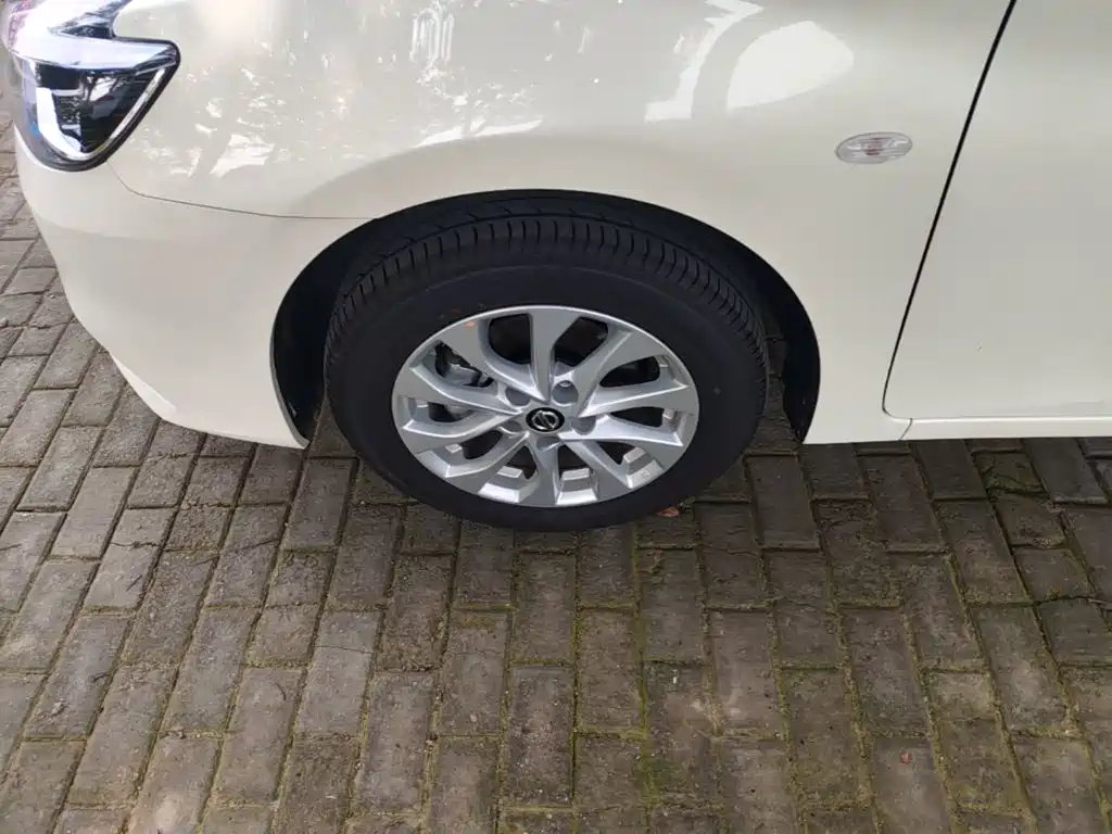 Nissan Sylphy 2026 2024 Facelift III Classic 1.6XE CVT Comfort Edition