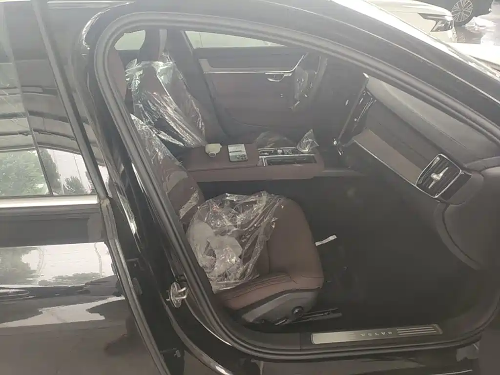 Volvo S90 2026 2026 B5 Zhiyi Luxury Edition