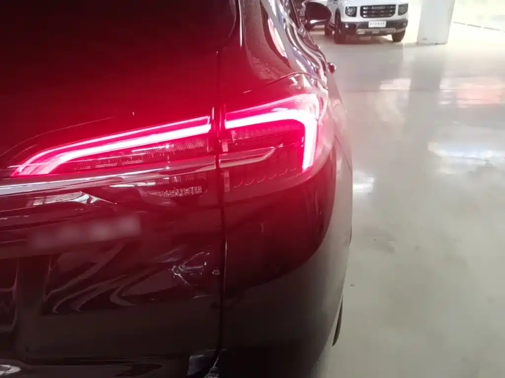 Фото 8 - Buick Envision Plus