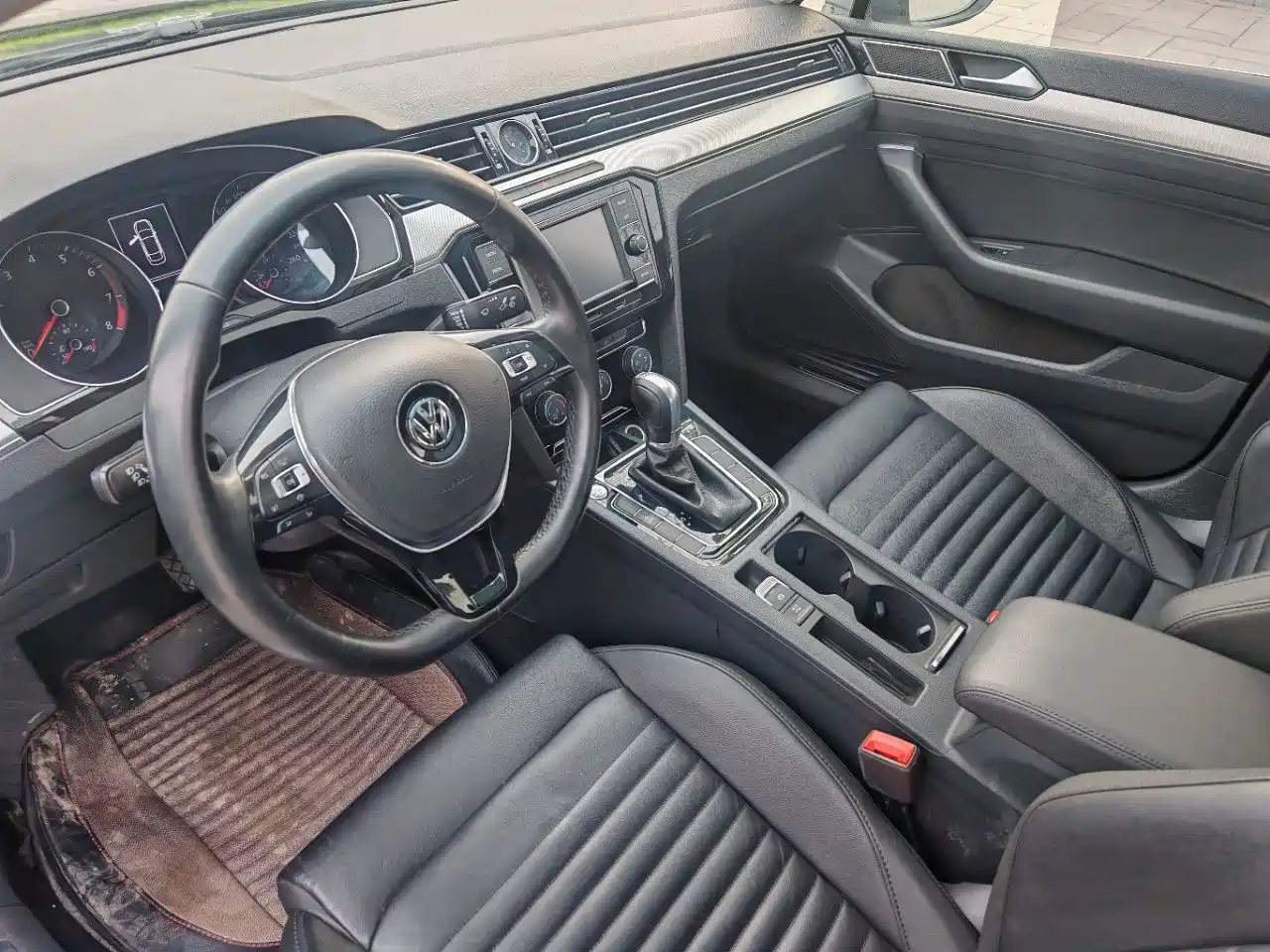Volkswagen Magotan 2019 330TSI DSG Leading China VI фото 7