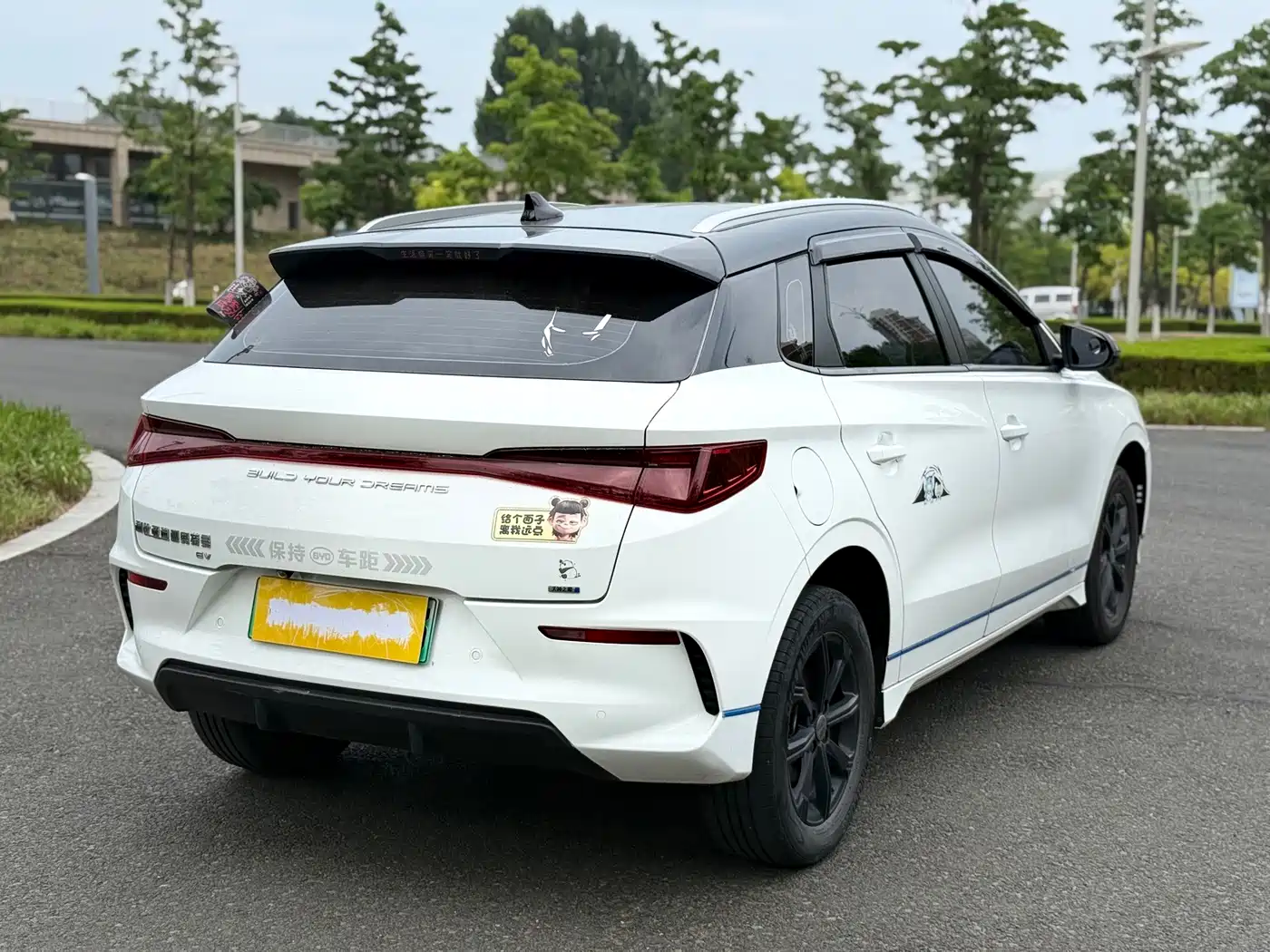 BYD e2 2022 2021 Luxury Edition
