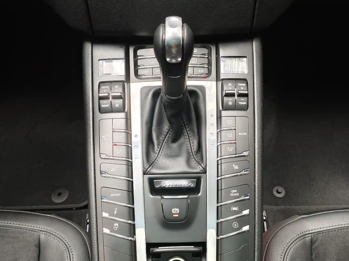 Porsche Macan 2017 Macan 2.0T фото 12