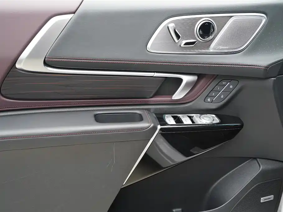 Buick Century 2023 2.0T 6-Seat World Edition фото 5